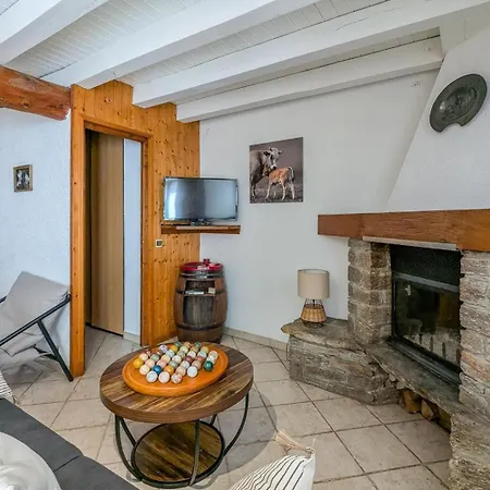 Au Village بيت للعطل Jurvielle